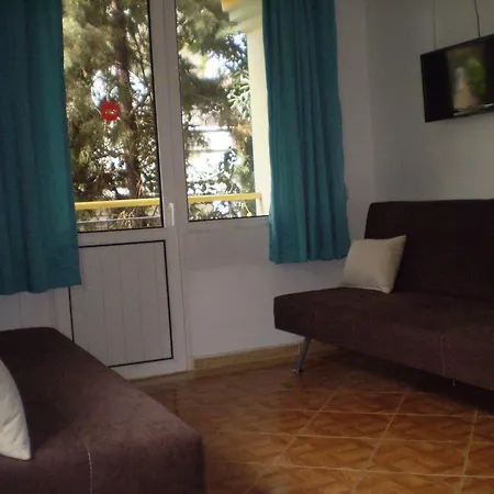 Hotel apartamentowy Blue Yacht Marina 4*