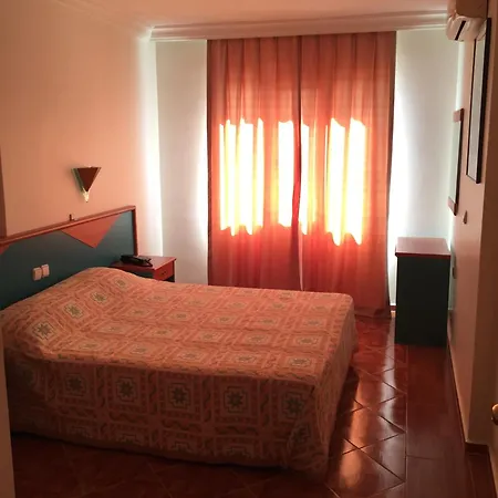 Ξενοδοχείο με διαμερίσματα Blue Yacht Marina