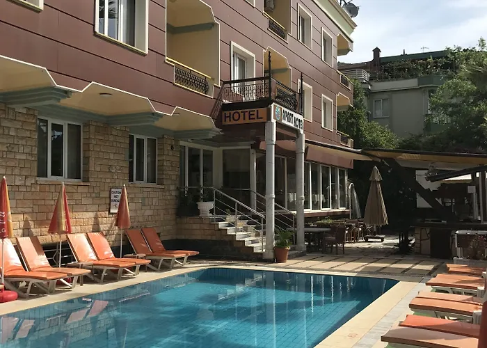 Blue Yacht Marina 3*