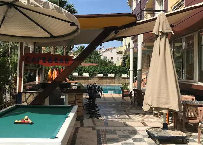 Blue Yacht Marina Hotel apartamentowy