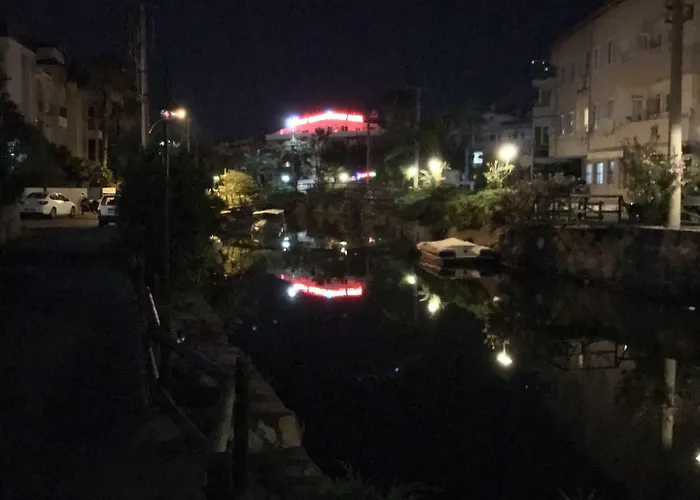 Blue Yacht Marina Μαρμαρίς